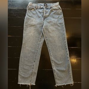 UO BDG slim straight jeans! sz 28